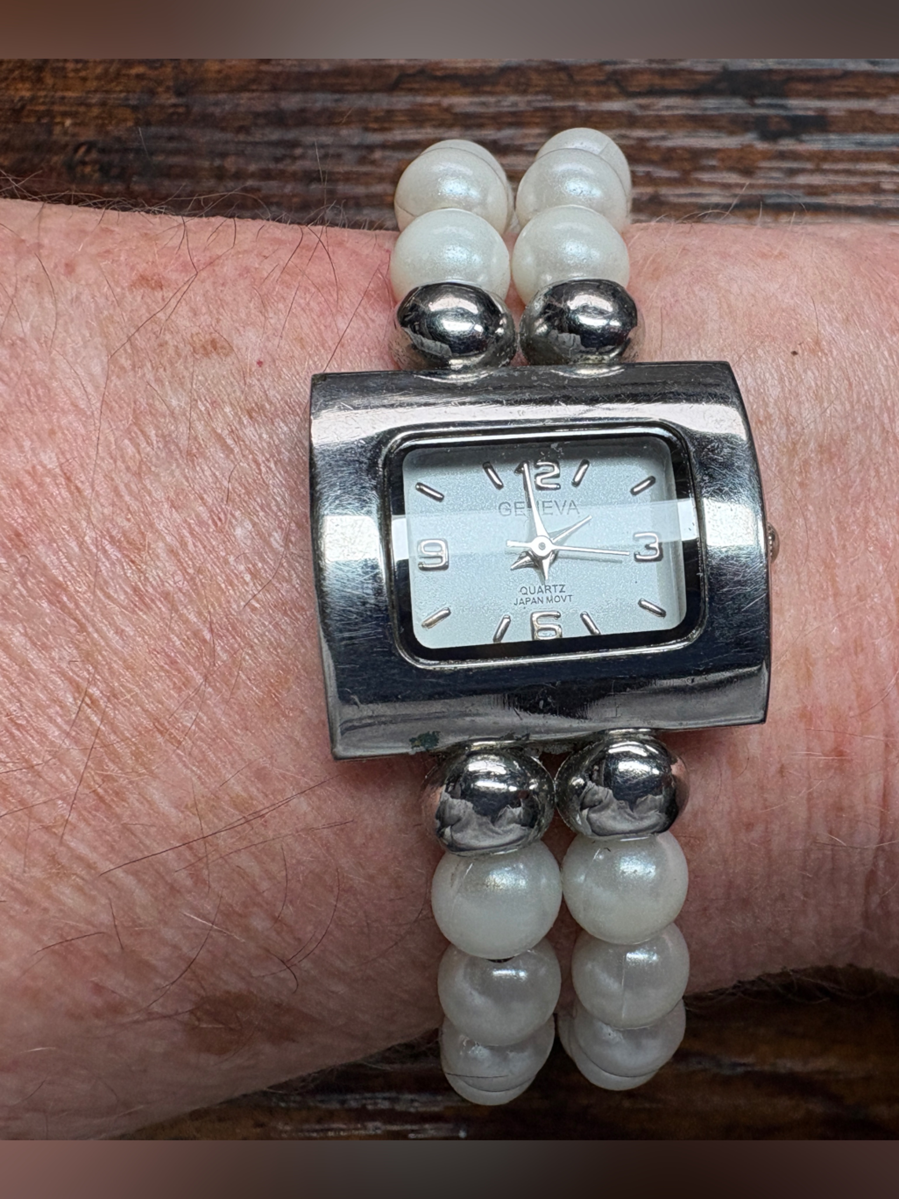 Vintage Geneva Japan Quartz Watch